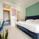 Proja Housing Romagnosi20 Pensionat 4*