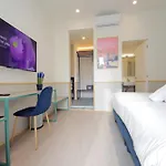 Pensionat Proja Housing Romagnosi20
