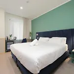 Pensionat Proja Housing Romagnosi20 4*