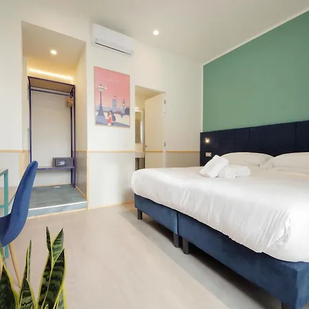 Proja Housing Romagnosi20 게스트하우스 4*