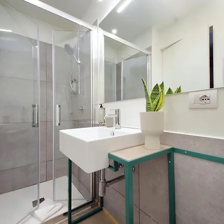 Proja Housing Romagnosi20 4* 로마