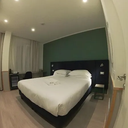 بيت ضيافة Romagnosi 20 4*