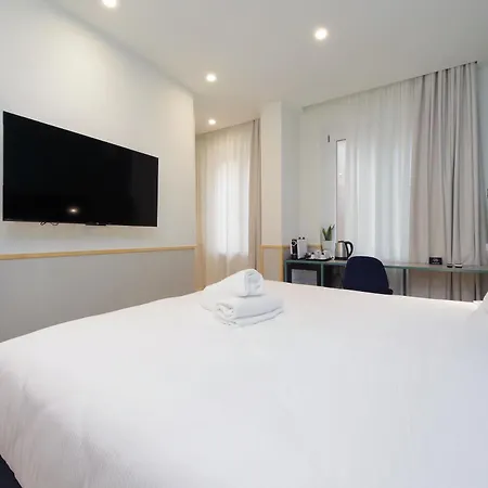 Romagnosi 20 بيت ضيافة