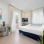 Affittacamere Proja Housing Romagnosi20 4*
